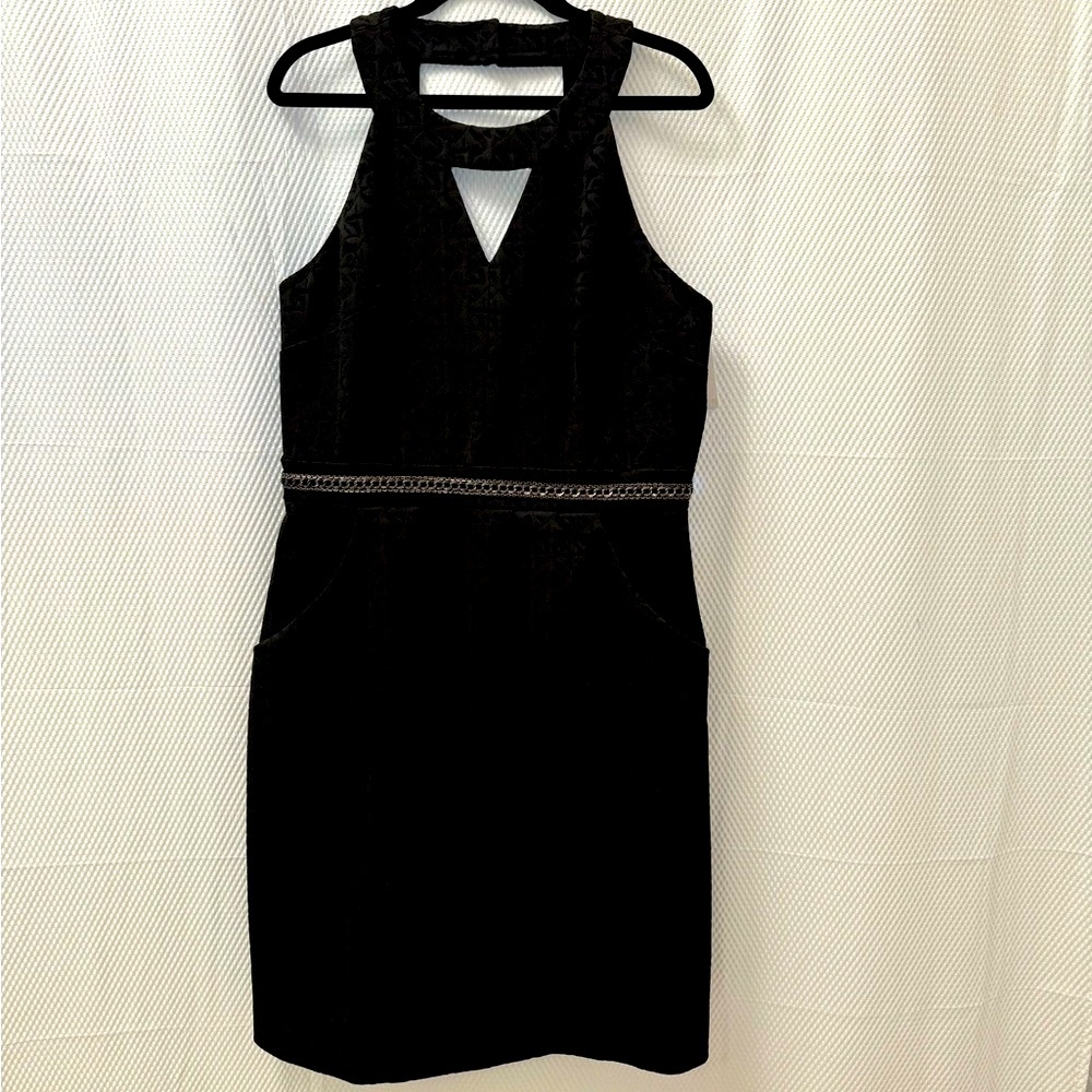 Jessica Simpson. black dress. Size 6